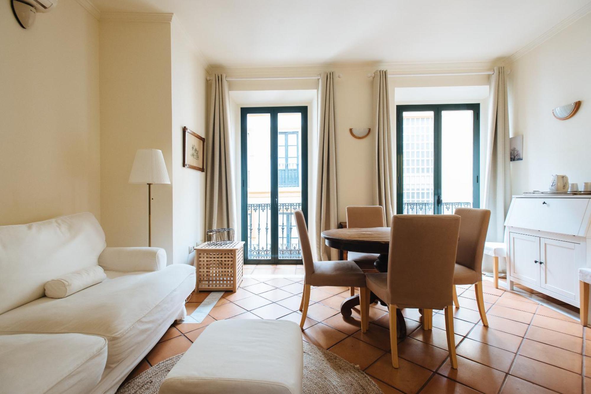 Boutike Apartments Seville Room photo